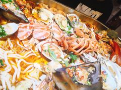 -东记炭炉·海鲜鸡煲(龙华店)