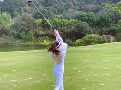 -麓湖高尔夫球俱乐部