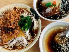 -洪记凉米线(新兴路店)