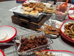 -丽伟的串·烧烤·砂锅(季景天地店)