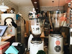 -熊猫一间店欧式奶茶铺