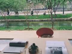 -春风习习