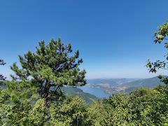 -九鼎铁刹山风景区