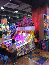 -菲菲羊乐园(临平银泰城店)