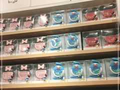 -名创优品(广东东莞东城万达2店)