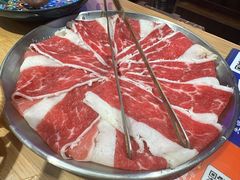 -洱火云南酸菜牛肉火锅(石景山当代商城店)