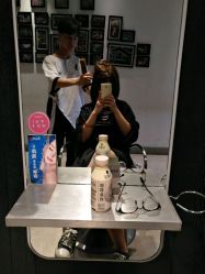 -苑苑发型设计