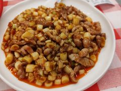 -洪霞餐馆·川菜·鲜货现炒(两江春城店)
