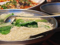 -三叔特色自贡菜(中海国际店)