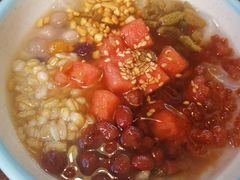 -签多多串串香火锅