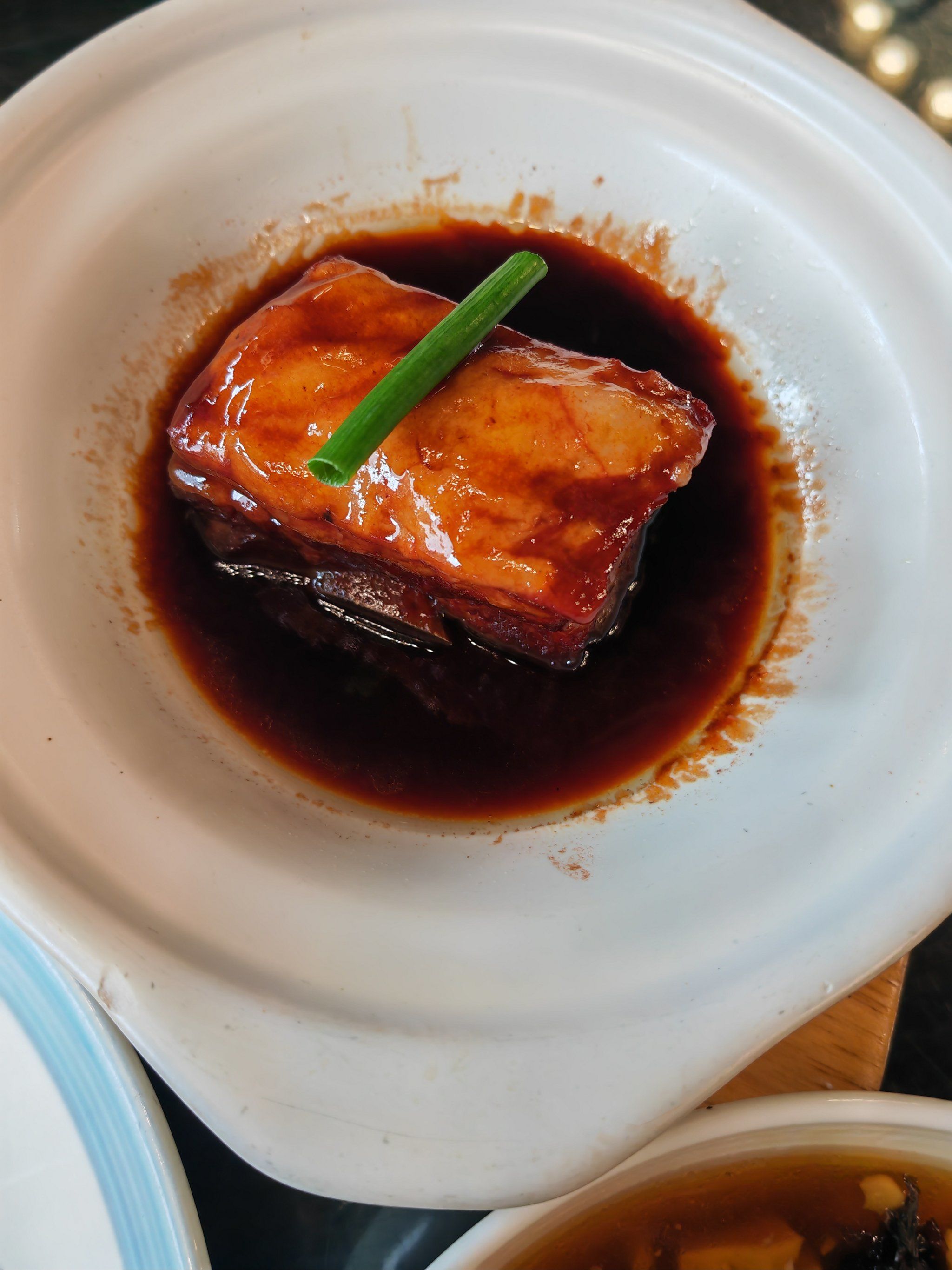 无锡排骨
酥烂
甜度还行
一