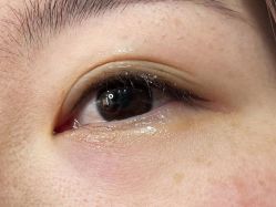 -一个差评成就的纹眉店