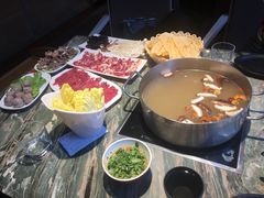 -牛很鲜潮汕牛肉火锅(朝晖路店)