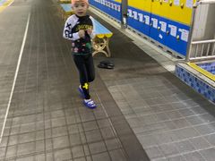-奥龙堡游泳馆(广纸店)