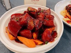 松露红烧肉-满江红四季餐厅 · 国家五钻级酒家(新纪元大酒店店)