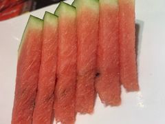西瓜-何师烧烤·香辣蟹·川菜·30年老品牌(太古里旗舰店)