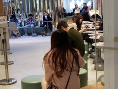 -奈雪的茶(亨特国际广场店)