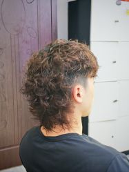 -藤野造型烫发染发