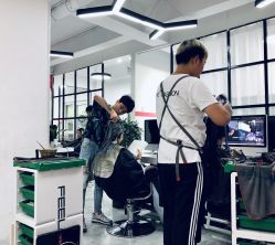 -CHIC 国潮男士发型