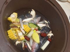 -鲜念蒸汽石锅鱼(红山6979店)