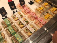 零售区-罗森尼娜(解放西路店)