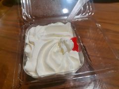 迷你栗子杯-红宝石·鲜奶小方·海派西点房(联洋店)