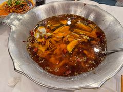 -沸腾鱼乡(知春路分店)