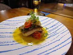 盘煎海鲈鱼PanFriedSeabass-Golden Lily河内巴黎法越料理餐厅(建国西路店)