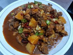 -俭寨大盘鸡·手抓肉·烧烤新疆菜(乌苏路店)