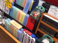 -西西弗书店&矢量咖啡(凯德晶萃广场店)