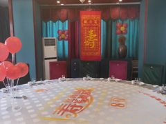 -一家人(凯旋路店)