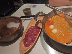 -左庭右院鲜牛肉火锅(金山万达店)