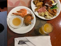 -世贸君澜·云天阁自助餐厅