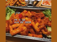 -冰川冷面·延边菜·炭烤串(观前店)