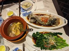 -小菜园新徽菜(南京秦淮龙蟠汇店)