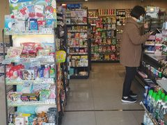 -喜士多便利店(上海虹桥枢纽国展中心云和夜泊酒店店)