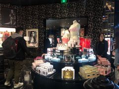 -Victoria's Secret(杭州湖滨银泰in77店)