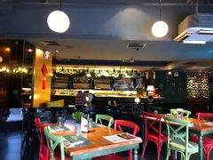 大堂-绿茵阁牛扒餐厅(客村店)