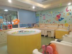 -蜜儿堂儿推·婴儿游泳·健康管理中心(青云台店)