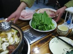 -菌之家·专业纯野生菌火锅·特色炒菌