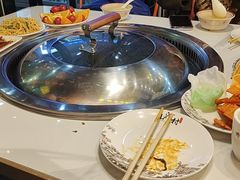 -哈尔滨烧烤·山河村铁锅炖(交大店)