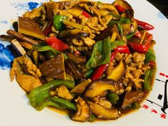 -缘来聚·徽菜名店(黄山宏村店)