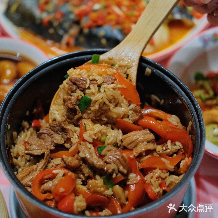 湖州‼️在“长沙街头”干辣椒炒肉拌饭🌶️馋哭