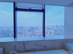 -上海龙之梦万丽酒店