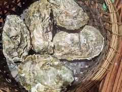 -蚝堡海鲜·威海菜·海肠捞饭·烧烤·亚洲吃蚝公司(幸福门店)