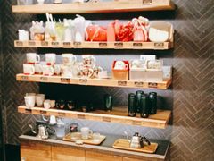 -星巴克(七宝领展广场1F店)