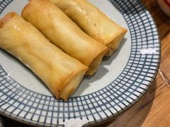 雪菜黄鱼春卷-南小蟹手工點心(三里屯店)