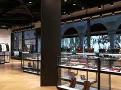 -GIVENCHY(佛罗伦萨小镇奥莱店)