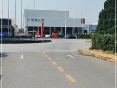 -TESLA 特斯拉(北京南四环中路特斯拉中心)