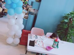 -KIDults童伴儿亲子餐厅(达美中心广场店)